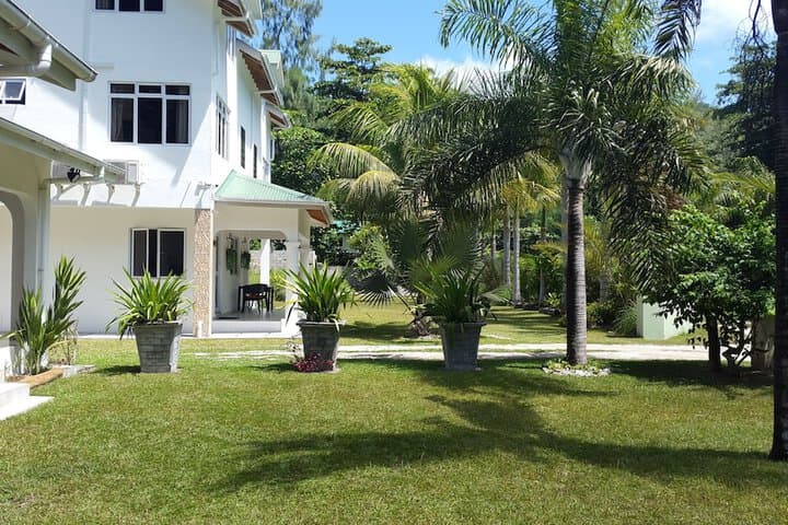 La Modestie Villa photo 5