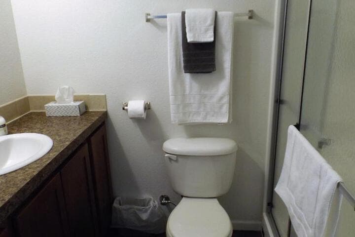 Campbells Accommodations photo 3