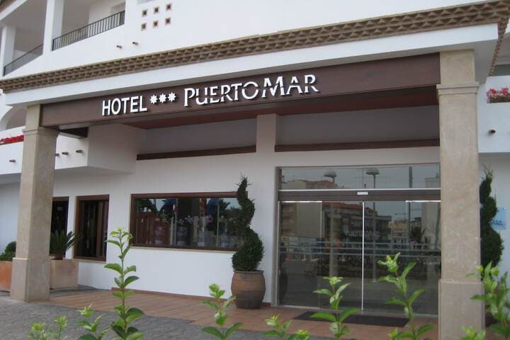 Hotel Puerto Mar photo 2