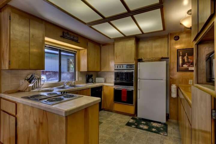 1113 Aravaipa St photo 2