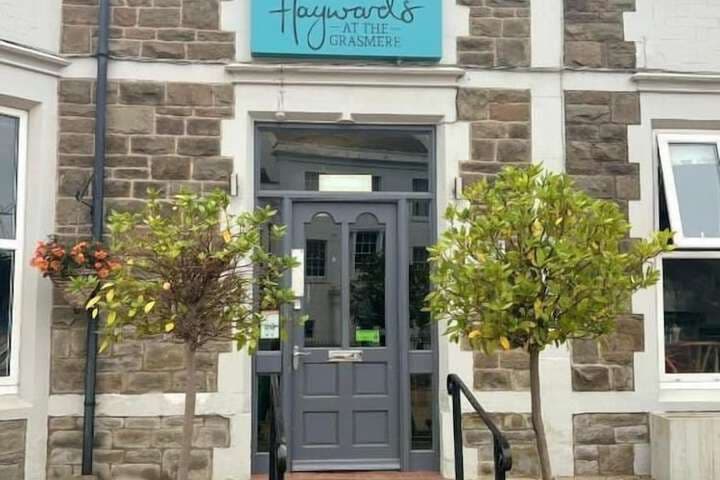 Hayward’s at the Grasmere photo 3