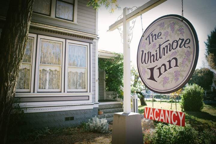 Weaverville Whitmore Inn photo 3