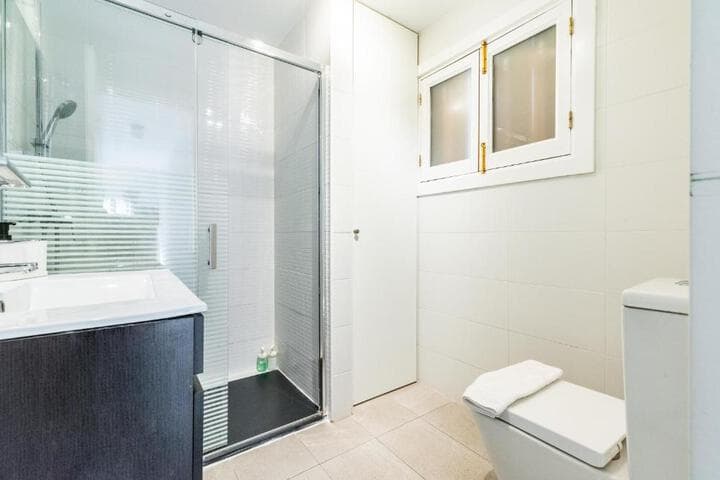 Precioso apartamento con parking en Granada photo 5