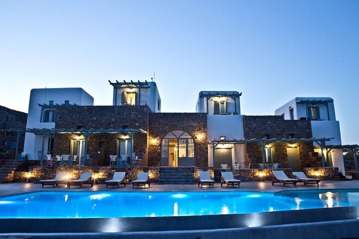 Niriides Homes & Villas photo 4
