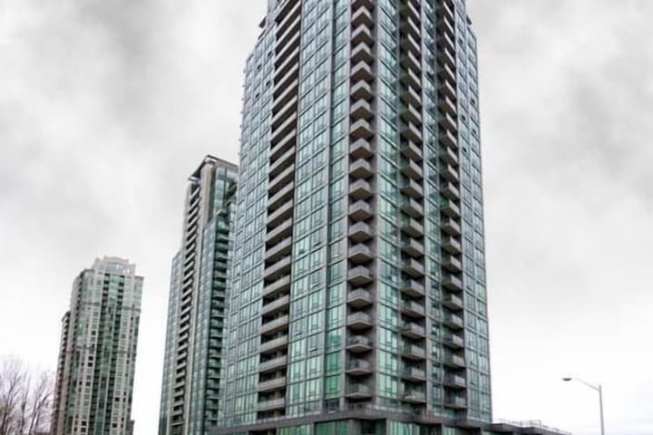 WhiteHall Suites Mississauga photo 3