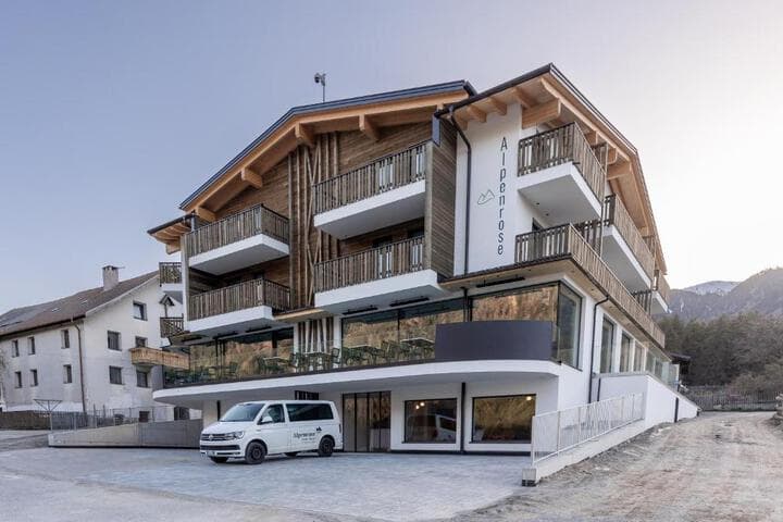 Hotel Alpenrose photo 1