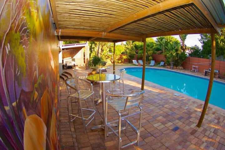 The Russel Guesthouse photo 3