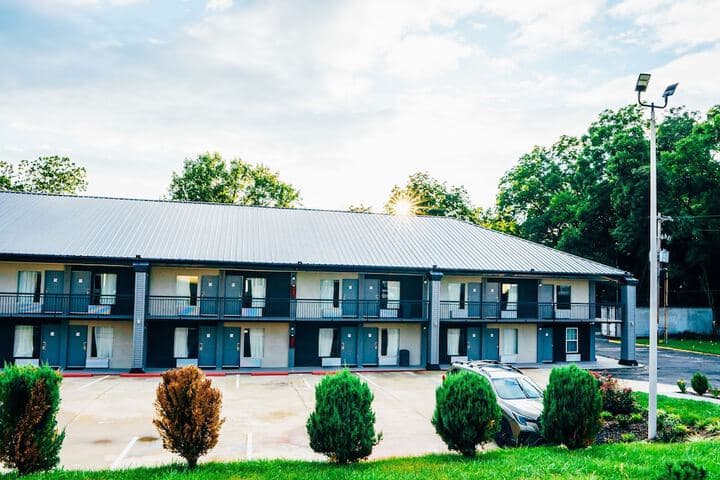 Lx Hotel Manchester Tennessee photo 3