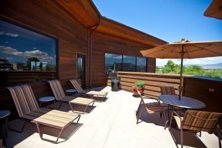 Carson Valley Inn photo 3
