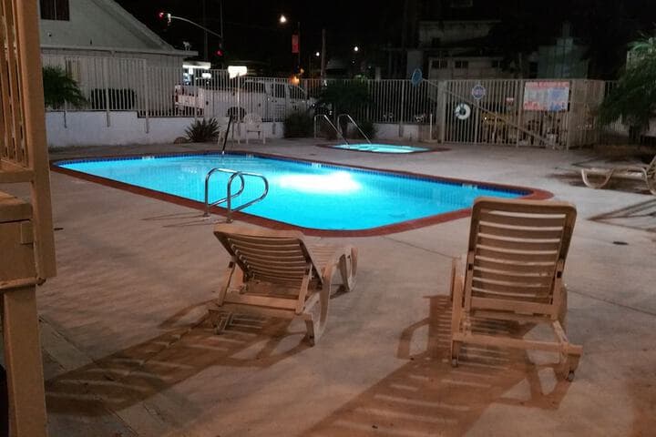 Pacific Inn photo 3