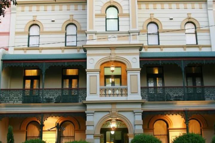 Avonmore on the Park Boutique Hotel photo 5