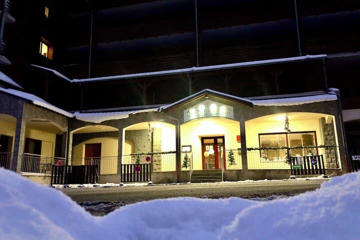 Adonis Valberg photo 2