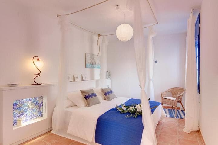 Blue Home photo 3