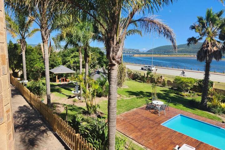 Lagoon Breeze Guest House photo 2