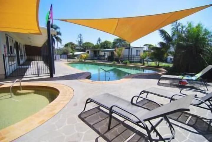 Surf Beach Holiday Park photo 3
