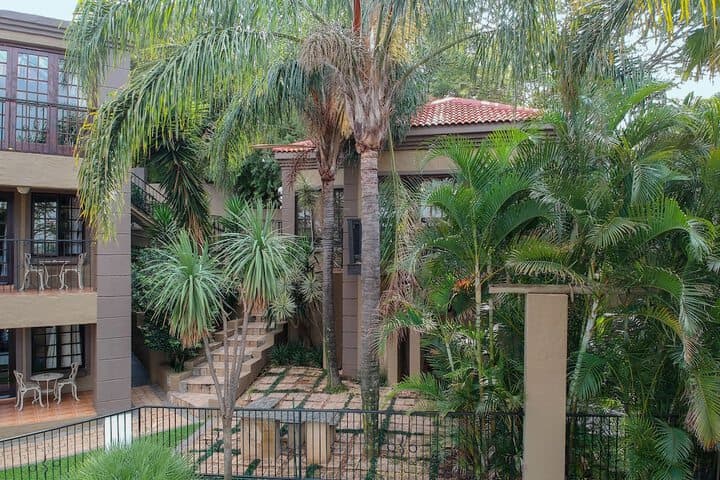 Waterfalls Boutique Hotel photo 3