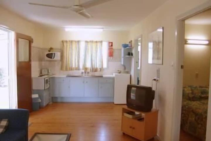 Park Beach Cabins photo 5
