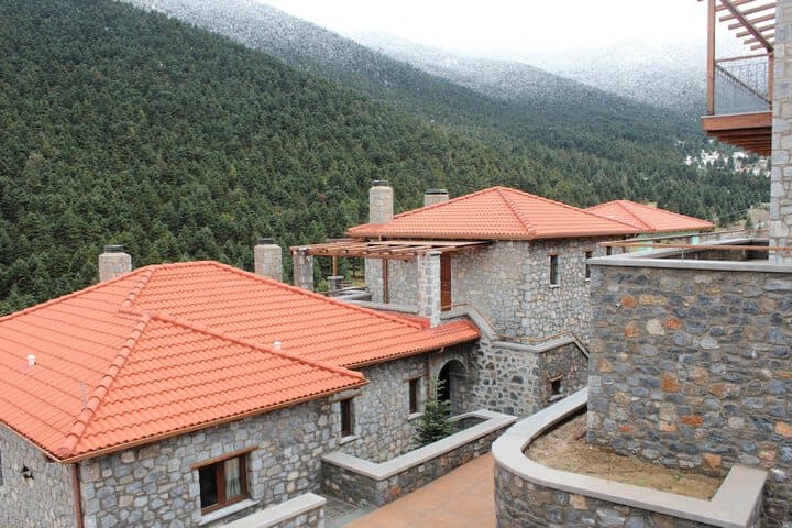 Nefeles Mainalon Luxury Residences & Lounge photo 2