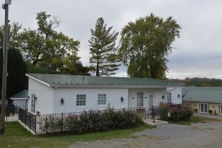 Briar Patch Bed & Breakfast Inn photo 4
