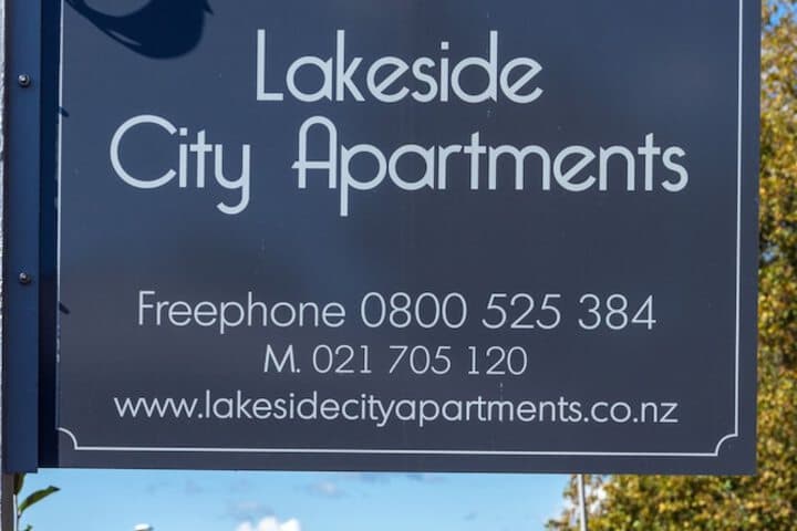 Lakeside City Apartments Penthouse photo 5