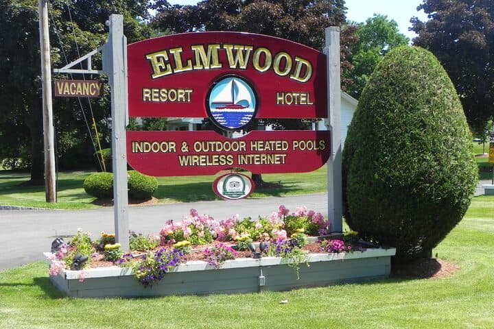 Elmwood Resort Hotel photo 3