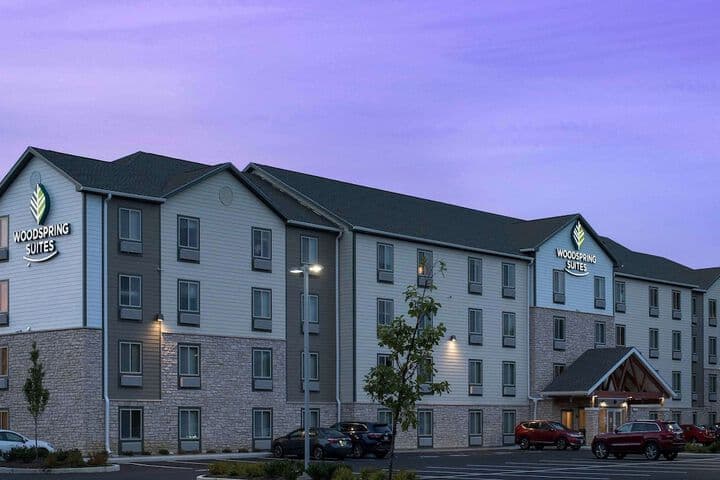 WoodSpring Suites Cherry Hill photo 2