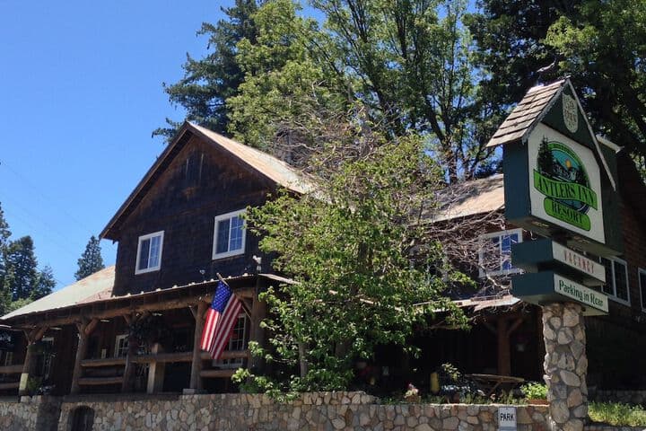 Antlers Inn photo 1
