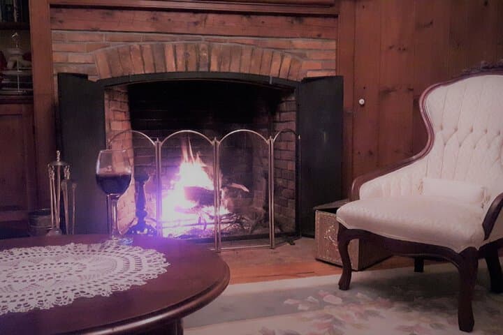 Historic Wilson Guy House photo 5
