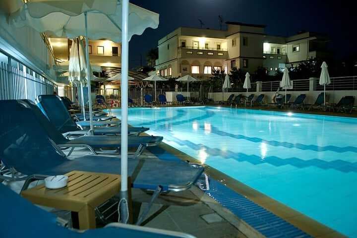 Marianna Hotel photo 3