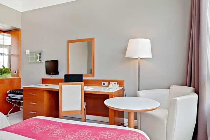 Italiana Hotels Florence photo 3