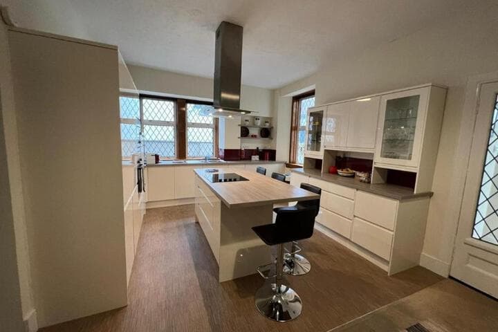 Ashley House photo 3