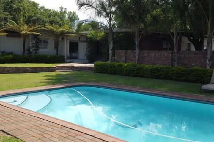 Ilawu Guest Lodge photo 4