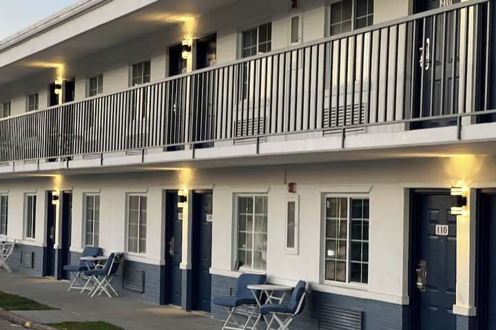 Boardwalk Suites Lafayette photo 2
