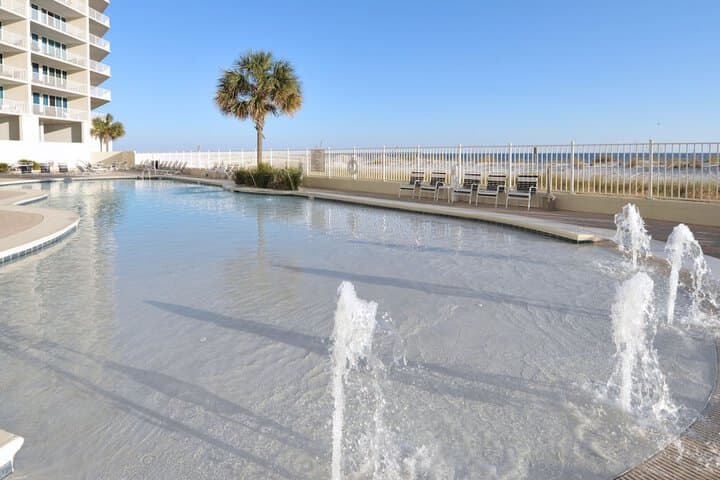 Lighthouse by Wyndham Vacation Rentals photo 4