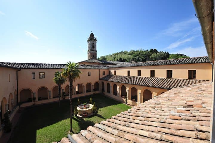 Volterra destination view