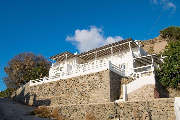 With Inn Mykonos Suites photo 2
