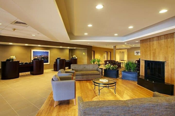 Quality Hotel Philadelphia Airport photo 4