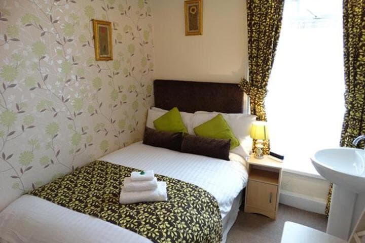 Adelphi Guest House photo 3