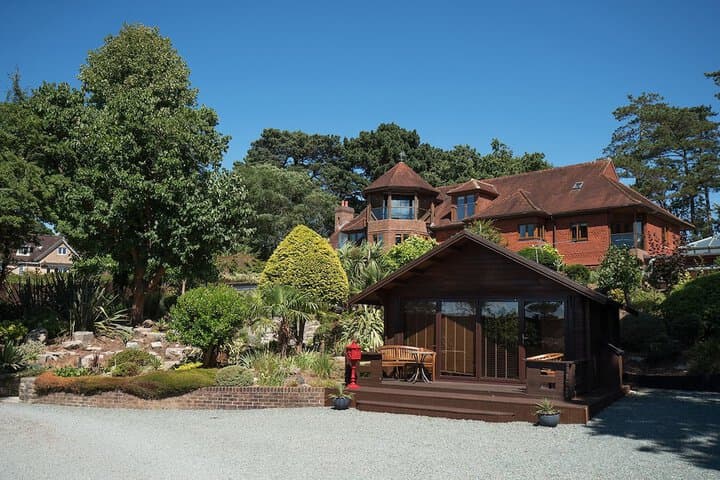 Hamble Retreat House&Luxury Studios photo 3