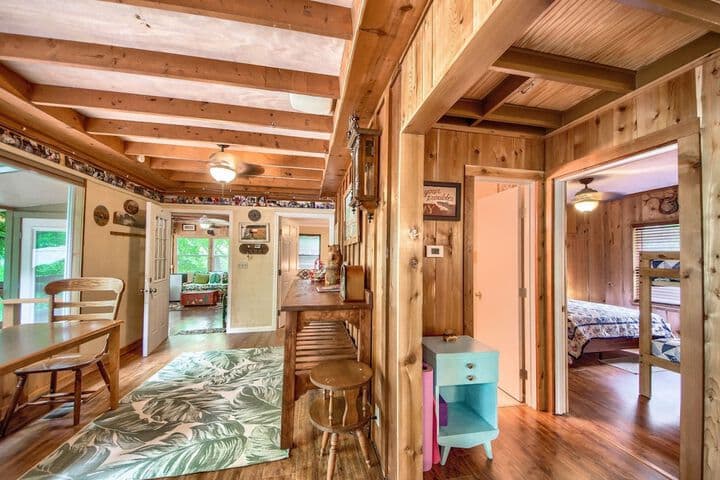 Ponderosa Cabin photo 5