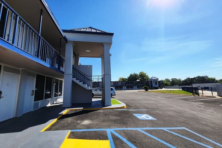 Smart Stay Inn photo 3