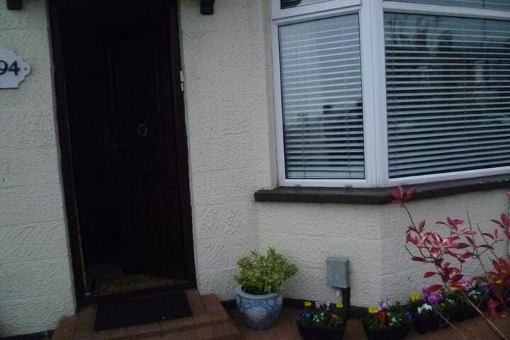 Homely wee House photo 2
