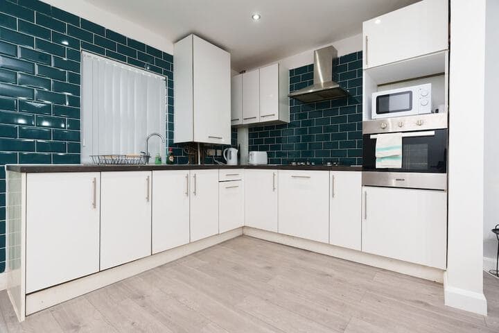 Fewston House Apartments photo 4