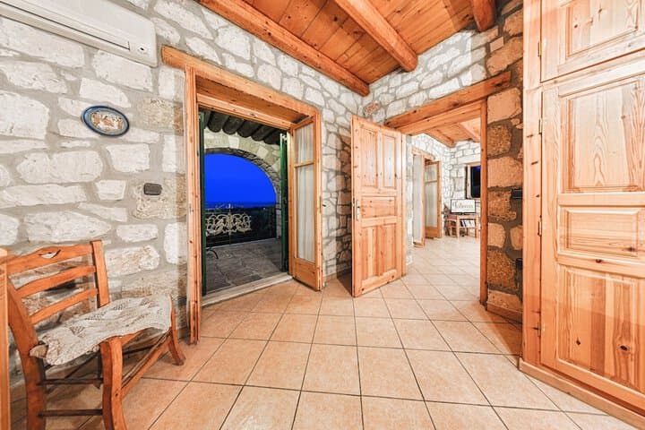 Joannas Stone Villas photo 3