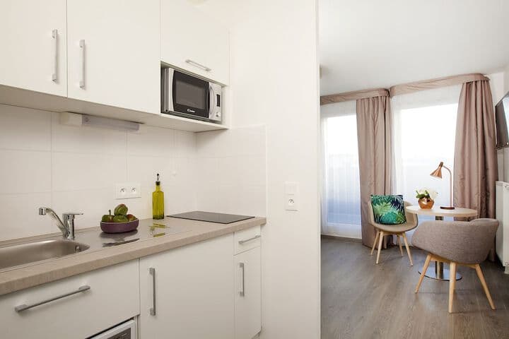 Residhome Asnières Park photo 2