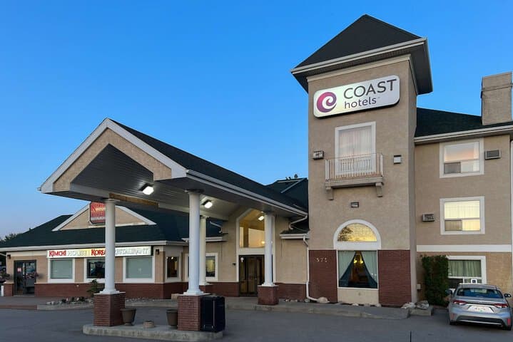 Coast Hinton Hotel photo 4