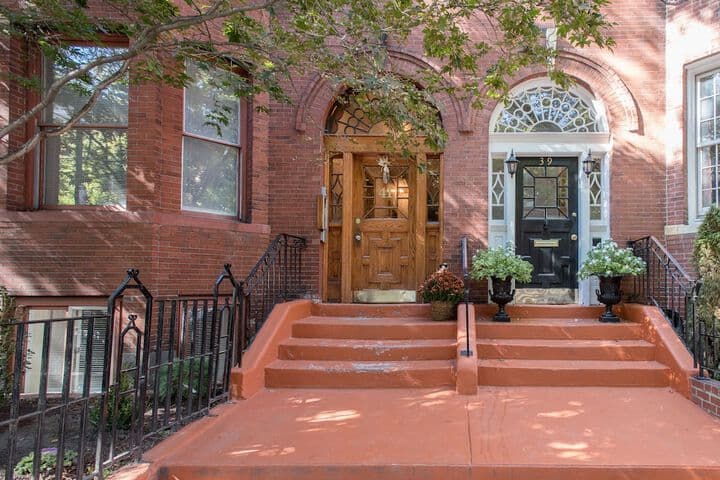 Copley House photo 2