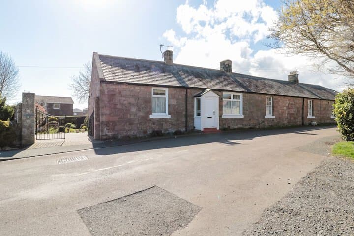 Lyndhurst Cottage photo 1