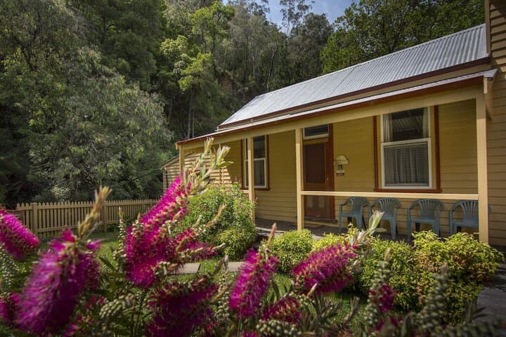 Creek Cottage photo 2
