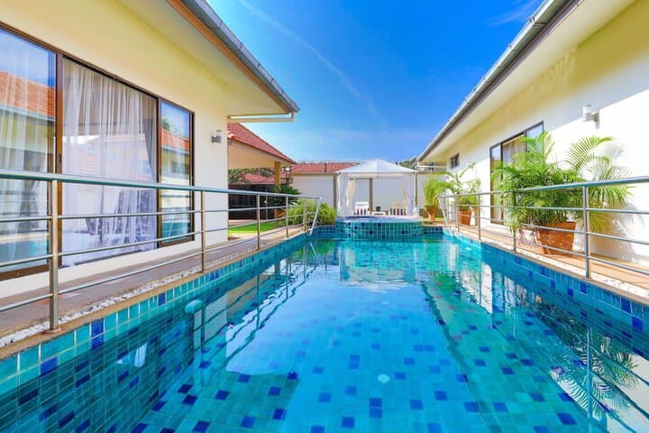 Tortuga Villas Pattaya photo 2